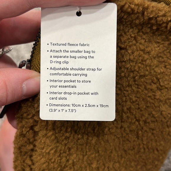 Lululemon Modular Phone Fleece Crossbody Bag Bronze Brown NWT - Picture 8 of 9